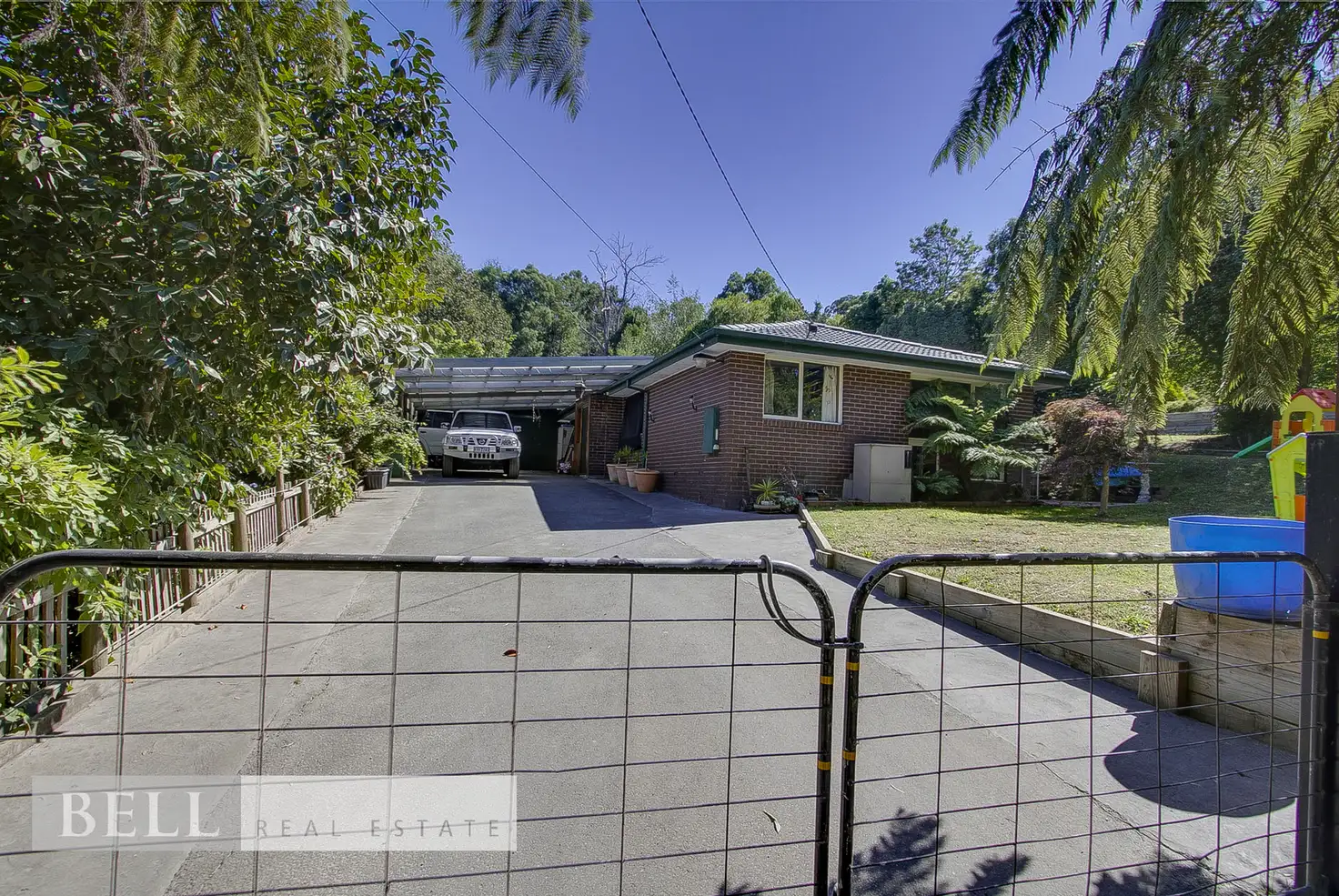 Main view of Homely house listing, 6 Amphlett Avenue, Cockatoo VIC 3781