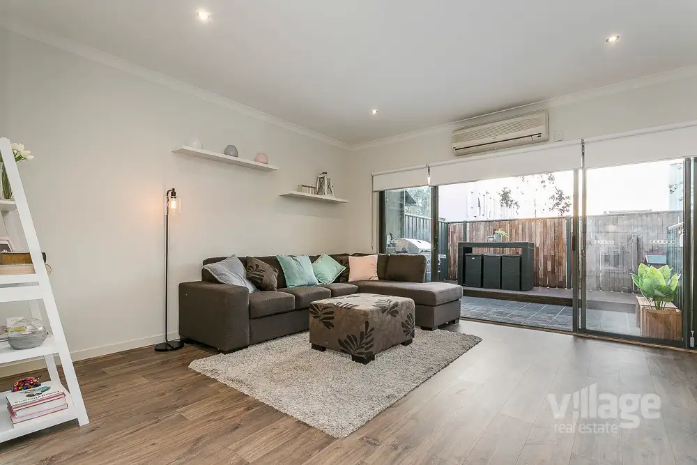Main view of Homely townhouse listing, 3/169 Mason Street, Newport VIC 3015