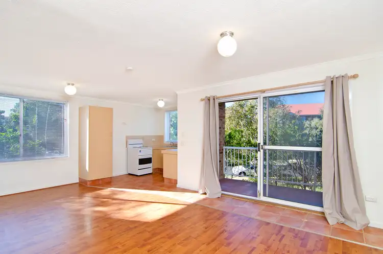 9/5 Rolan Court, Palm Beach QLD 4221