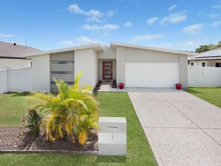 9 Sylvie Street, Pelican Waters QLD 4551
