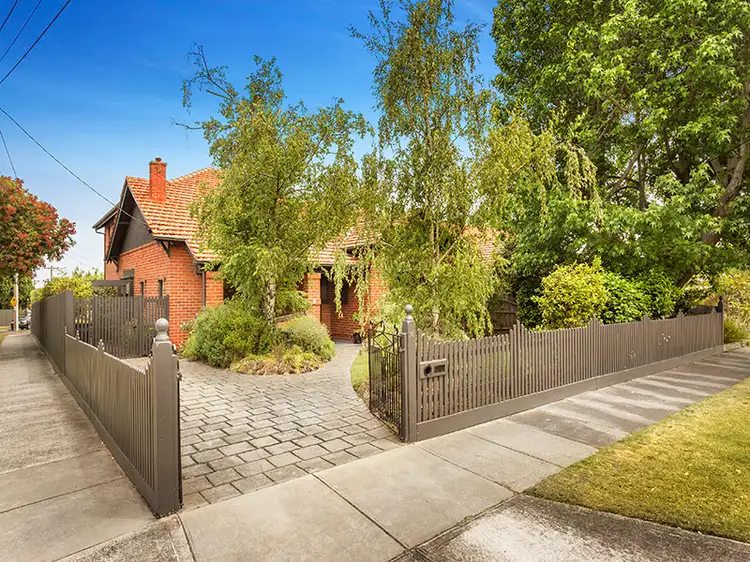 14 Brentani Avenue, Elsternwick VIC 3185