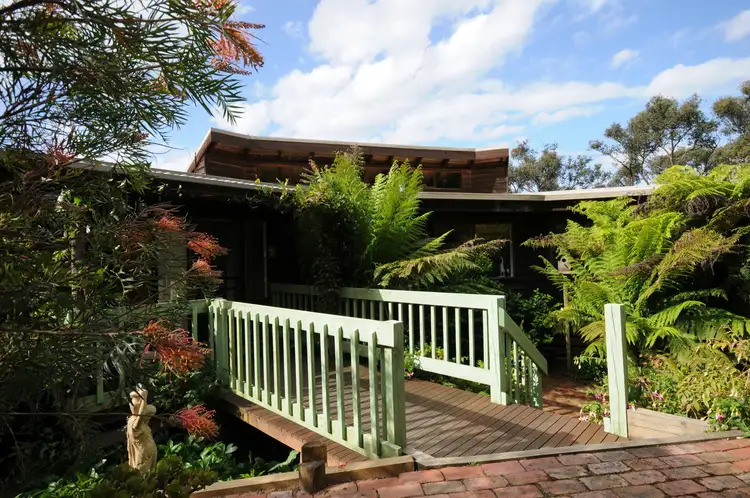 32 Sunnyside Terrace, Emerald VIC 3782