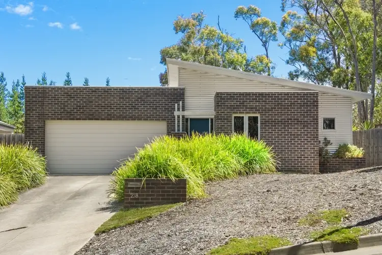28 Chatham Avenue, Mount Helen VIC 3350