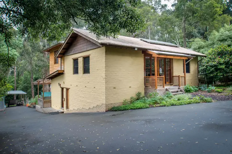 6 Lockwood Road, Belgrave Heights VIC 3160
