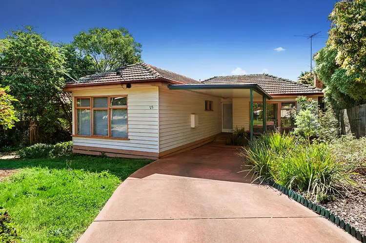 1/25 Stewart Terrace, Macleod VIC 3085