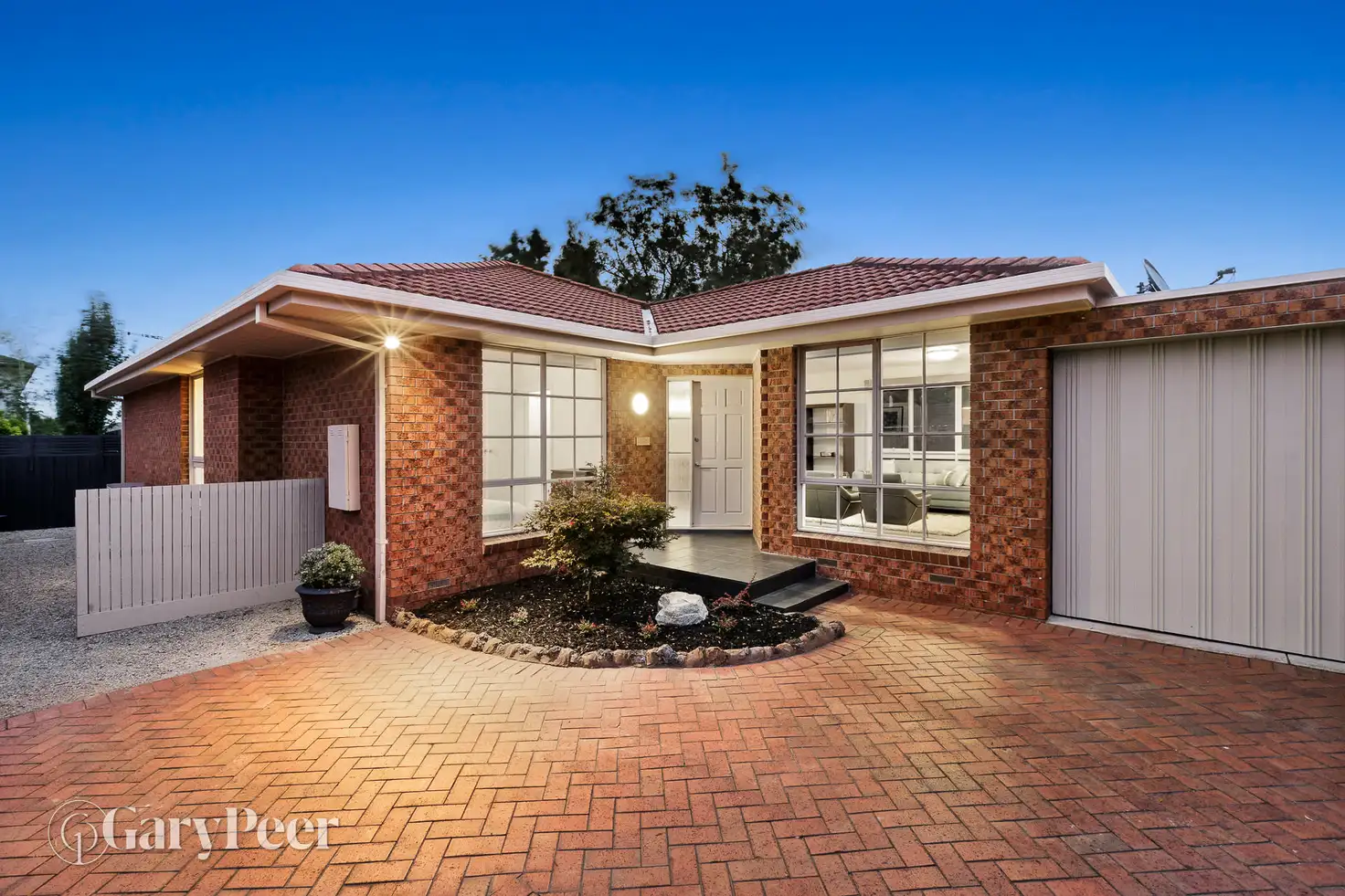 Main view of Homely house listing, 2/17 Aileen Avenue, Caulfield South VIC 3162