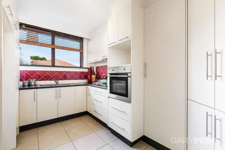 Third view of Homely apartment listing, 6/32 Walsh Street, Ormond VIC 3204