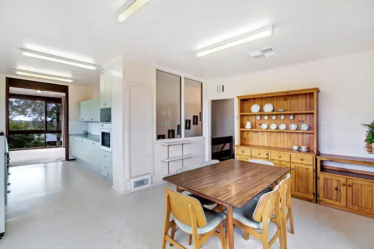 Sixth view of Homely house listing, 2 Mont Court, Heathmont VIC 3135