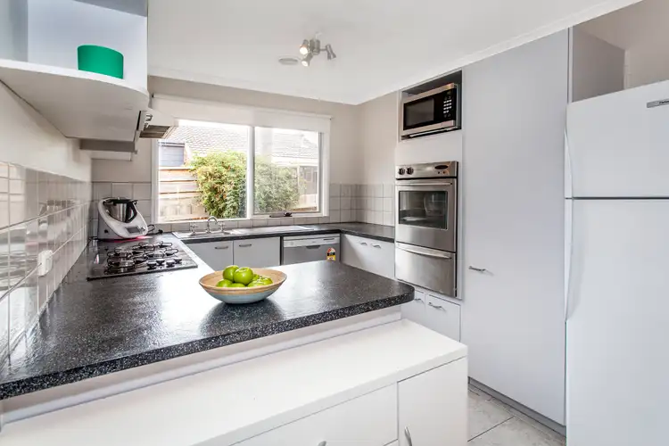Fifth view of Homely house listing, 7 Crusoe Drive, Lysterfield VIC 3156