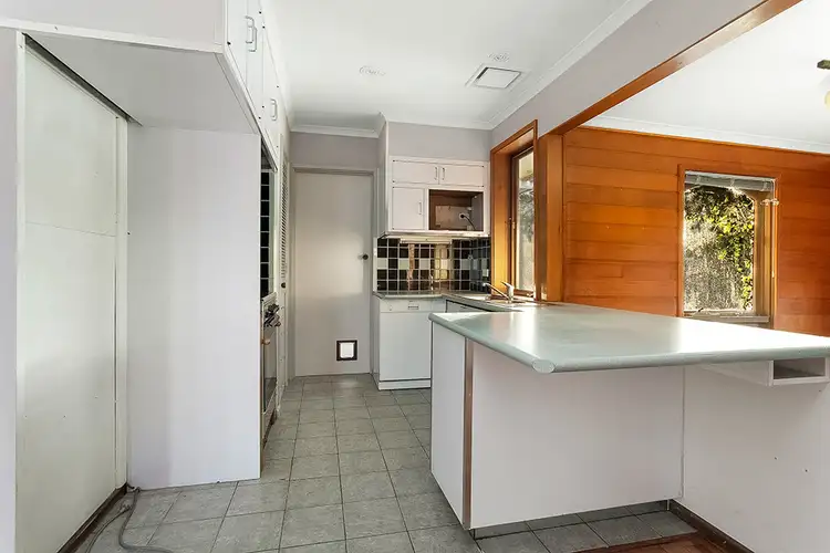 Fifth view of Homely house listing, 5 Moore Court, Bundoora VIC 3083