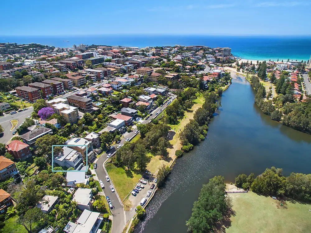 Main view of Homely house listing, 10 Aitken Avenue, Queenscliff NSW 2096