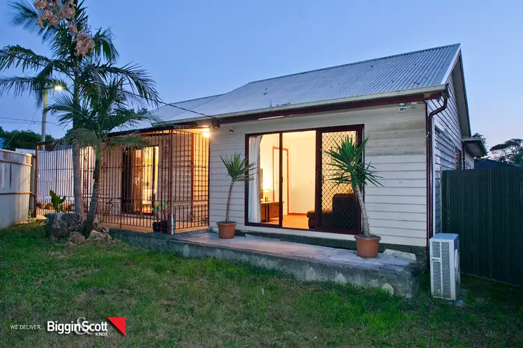 8 Hilda Avenue, Boronia VIC 3155