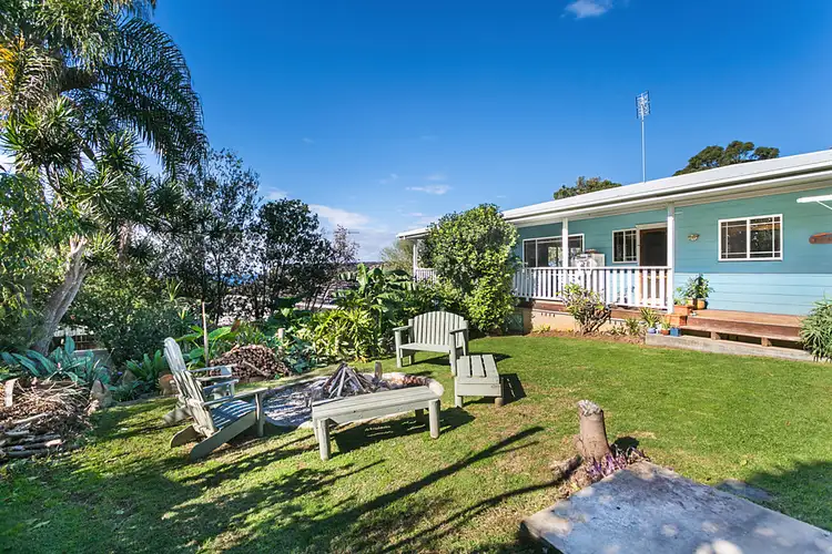 Sixth view of Homely house listing, 4 Armagh Parade, Thirroul NSW 2515