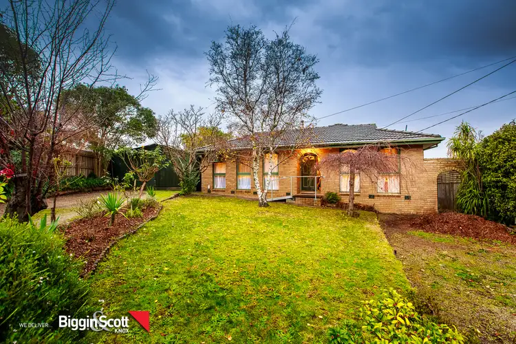 4 Locksley Close, Bayswater VIC 3153
