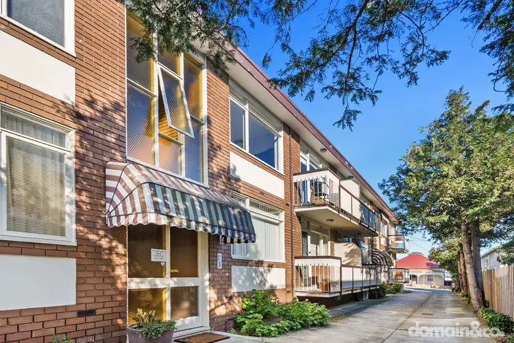 7/42 Disraeli Street, Kew VIC 3101