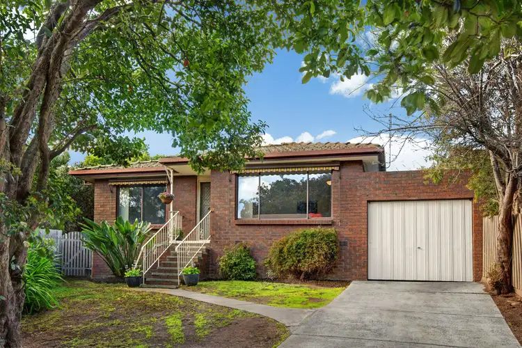 Main view of Homely unit listing, 2/104 Para Road, Montmorency VIC 3094