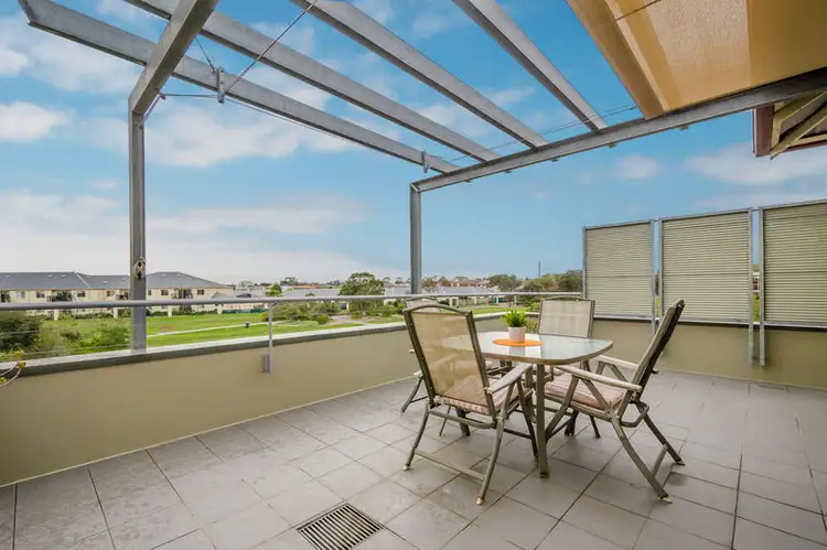 Second view of Homely house listing, 17 Lakeside Place, Williamstown VIC 3016