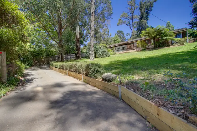 20 Neville Street, Cockatoo VIC 3781