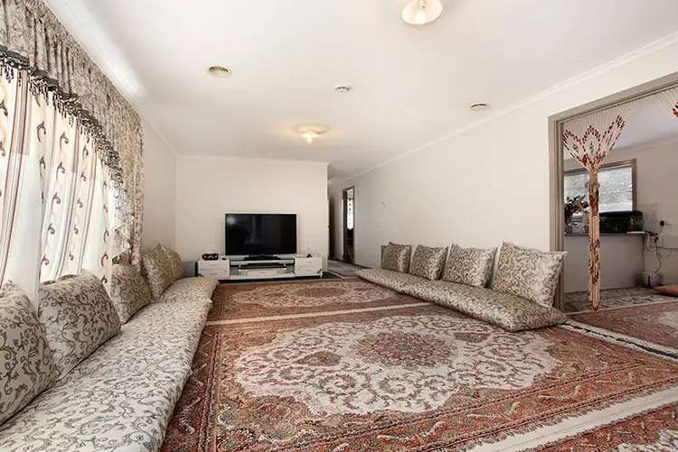 Fourth view of Homely house listing, 33 Raffindale Crescent, Cranbourne West VIC 3977