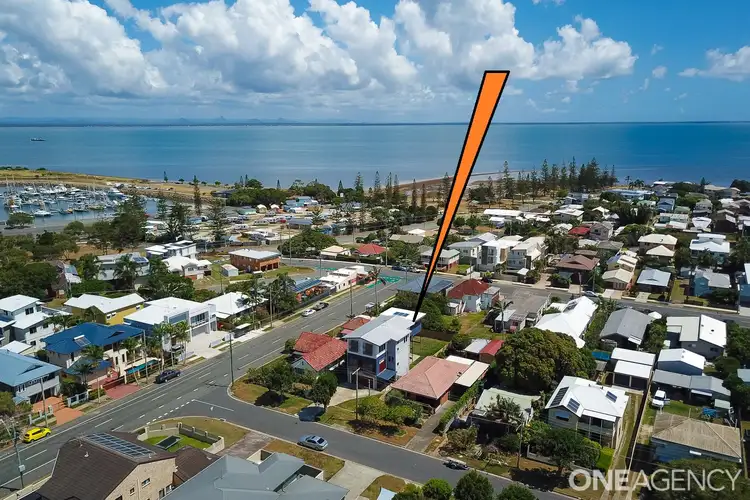 22 Hobbs Street, Scarborough QLD 4020