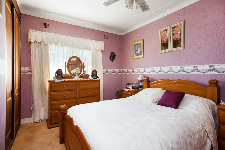 Fifth view of Homely house listing, 2 Bellevue Avenue, Warilla NSW 2528