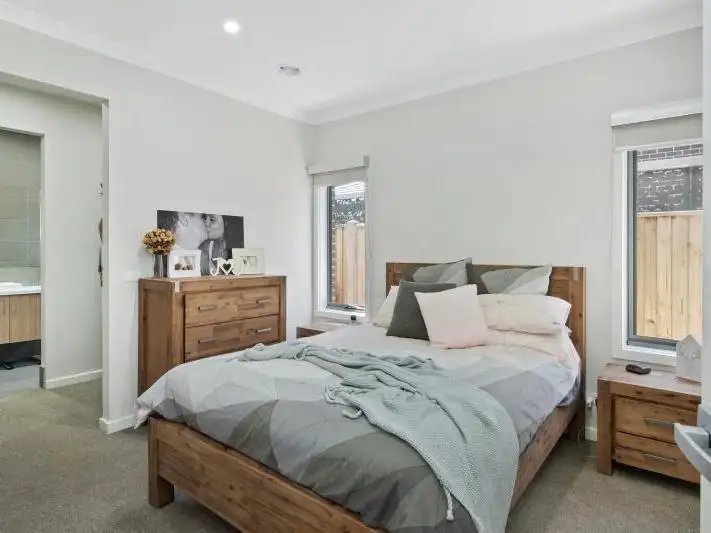 Fifth view of Homely house listing, 18 Aspect Parade, Alfredton VIC 3350