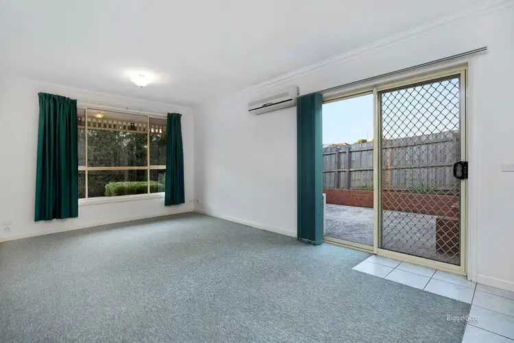 Fifth view of Homely unit listing, 17A Yvonne Avenue, Croydon South VIC 3136