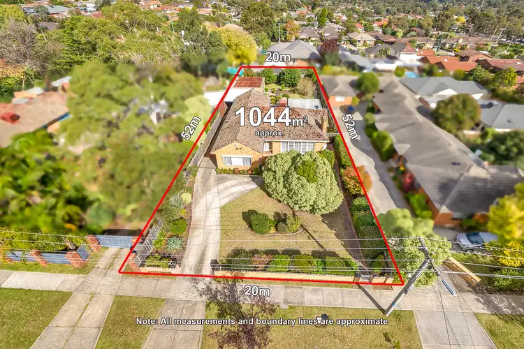 59 Strathallan Road, Macleod VIC 3085
