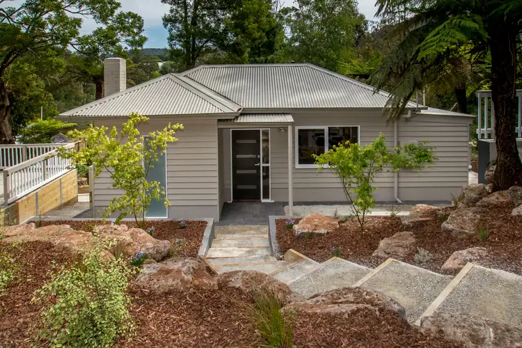 23 Menin Road, Monbulk VIC 3793