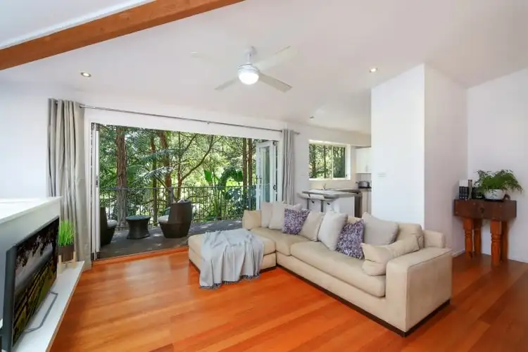 6 Wullun Close, North Gosford NSW 2250