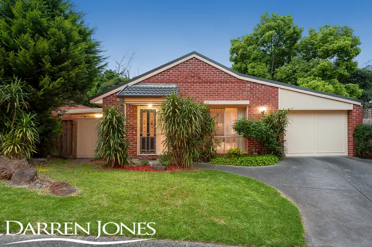 38 Bonnie Doone Street, Briar Hill VIC 3088