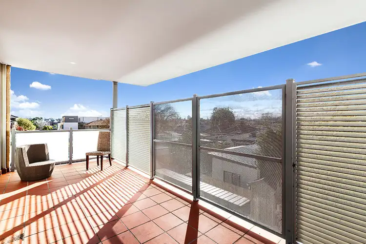 Second view of Homely apartment listing, 6/86 Grosvenor Street, St Kilda East VIC 3183