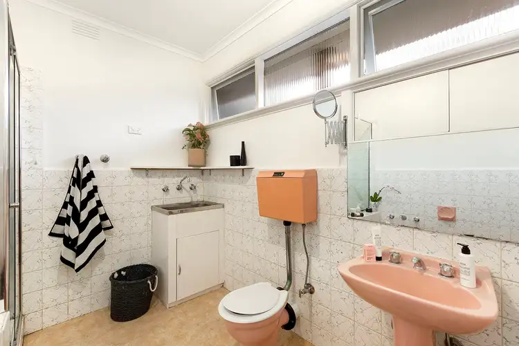 Fifth view of Homely unit listing, 4/52 Orrong Road, Elsternwick VIC 3185