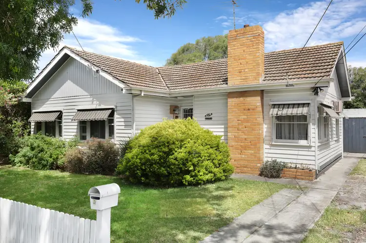 15 Mellor Street, Sunshine VIC 3020