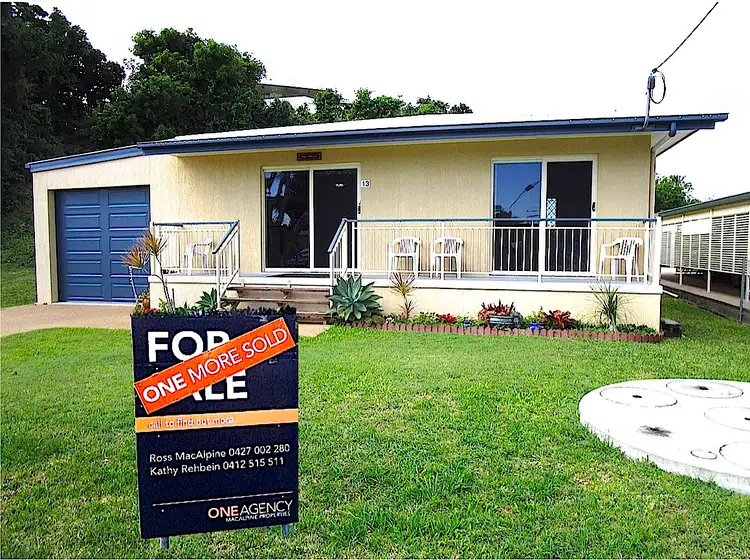 13 Taylor Street, Keppel Sands QLD 4702