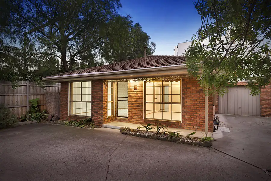 Main view of Homely unit listing, 2/70-72 Newcastle Street, Yarraville VIC 3013
