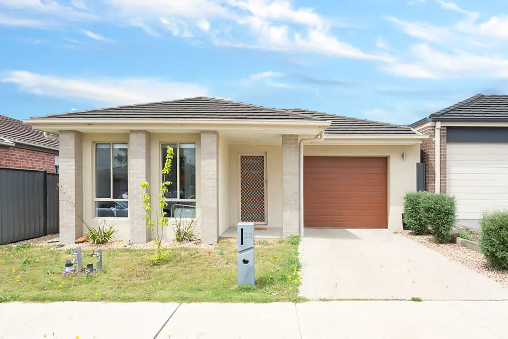 Main view of Homely house listing, 23 Peppertree Parade, Craigieburn VIC 3064