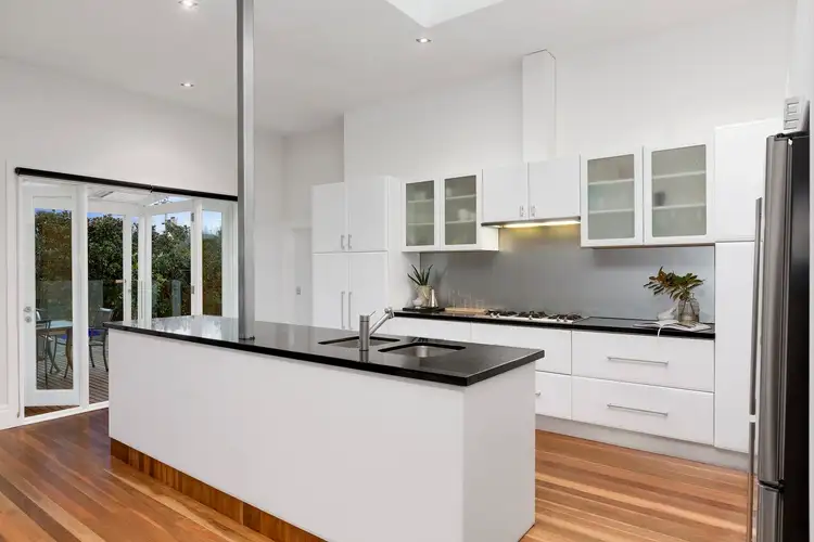Sixth view of Homely house listing, 10 Clarinda Street, Caulfield South VIC 3162