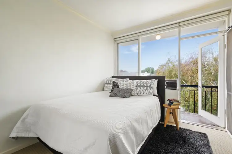 Fourth view of Homely apartment listing, 18/2 Armadale Street, Armadale VIC 3143