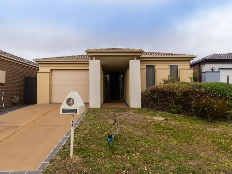 16 Meakin Way, Deer Park VIC 3023