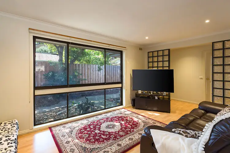 2/11 Pitt Street, Brunswick VIC 3056