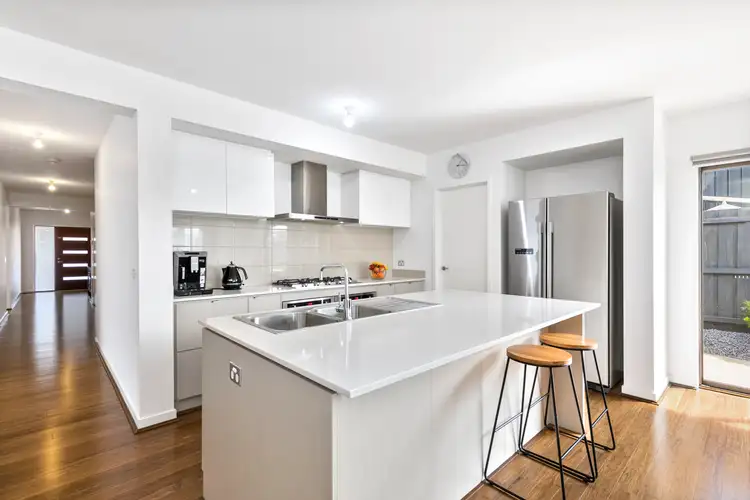 9 Tubular Avenue, Torquay VIC 3228