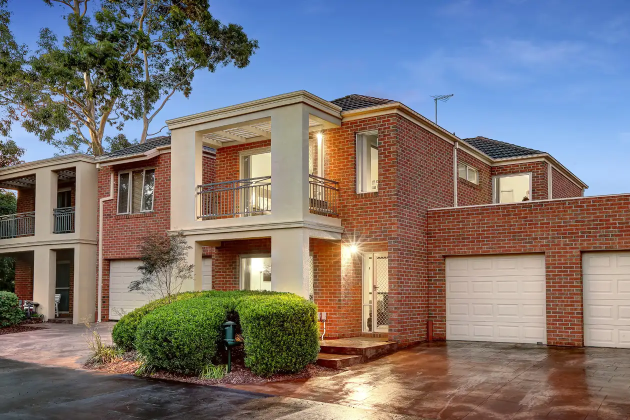 Main view of Homely townhouse listing, 5 Mintleaf Grove, Mitcham VIC 3132