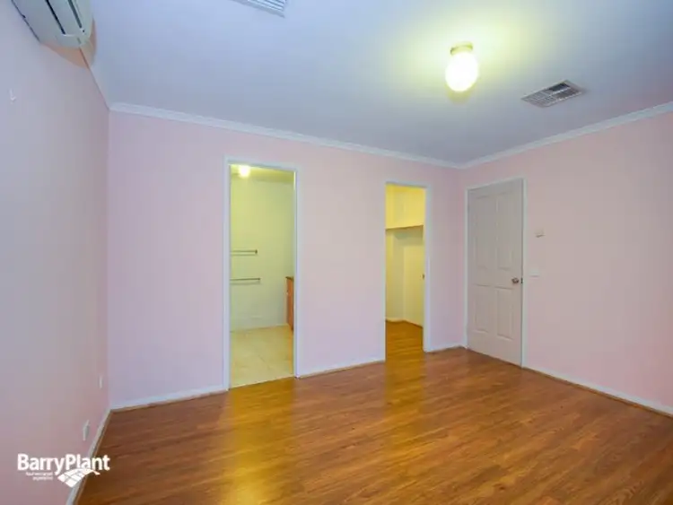 Fifth view of Homely house listing, 10 Ovata Place, Cranbourne West VIC 3977