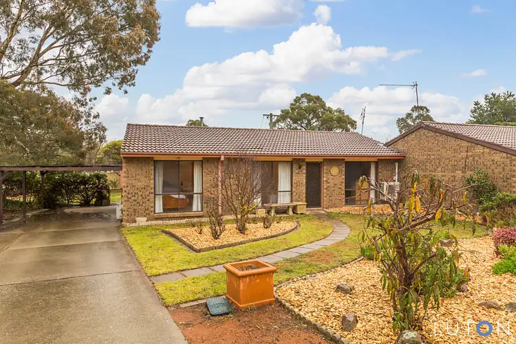 52 Goldstein Crescent, Chisholm ACT 2905