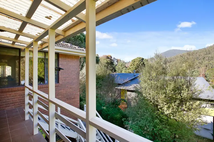 11 Marlino Avenue, Warburton VIC 3799