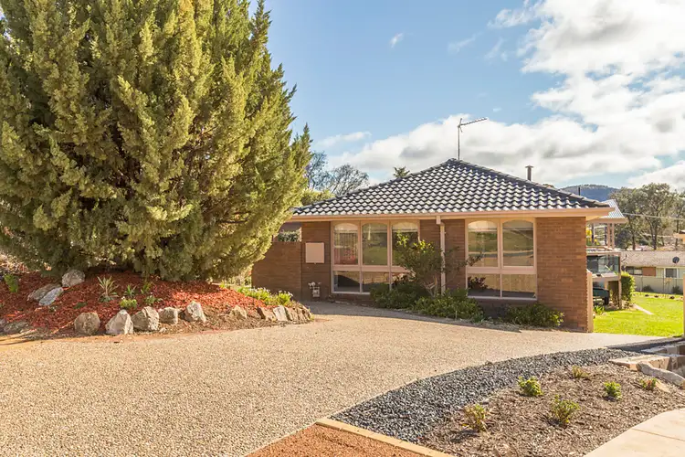 Second view of Homely house listing, 5 Stieglitz Circuit, Kambah ACT 2902