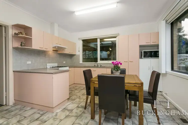 87 Henry Street, Greensborough VIC 3088