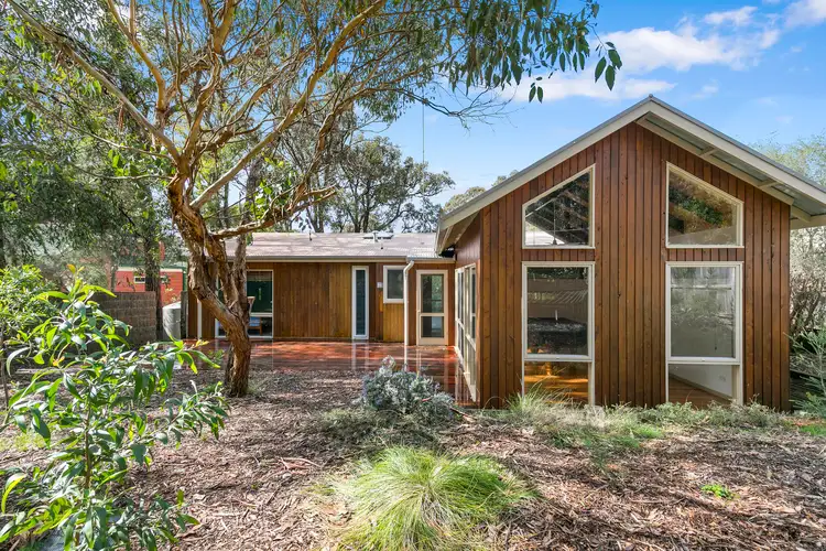 21 Amaroo Crescent, Aireys Inlet VIC 3231