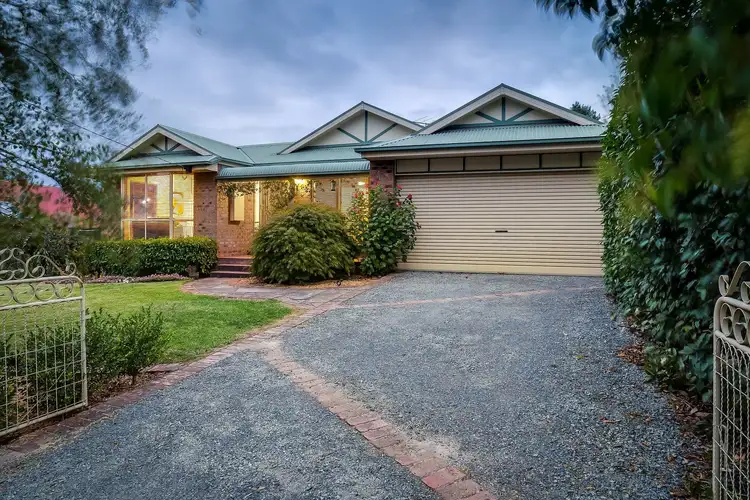 114 Fernhill Road, Mount Evelyn VIC 3796